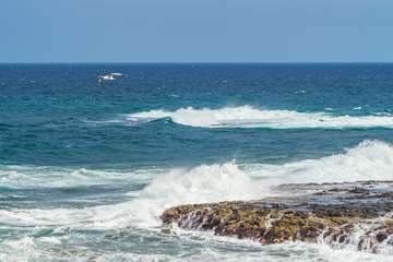 Montañas de agua en la costa de Telde (Foto Antonio Rico)